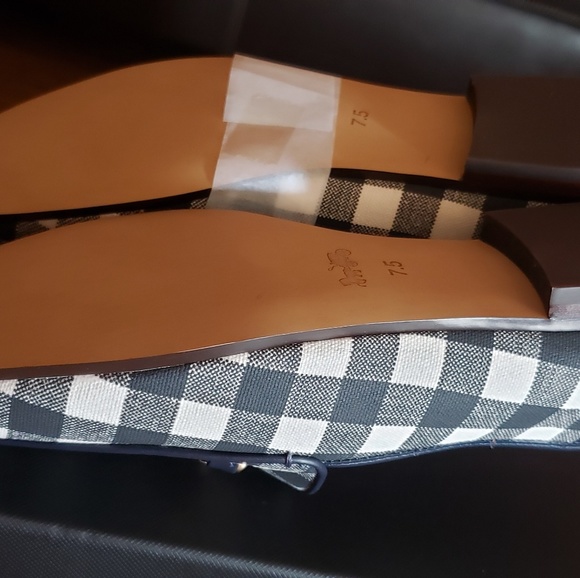 - Womens shoes - Picture 2 of 7